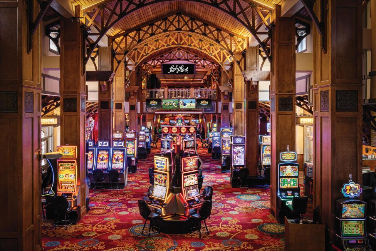 Lady Luck Casino Black Hawk Bagian luar foto