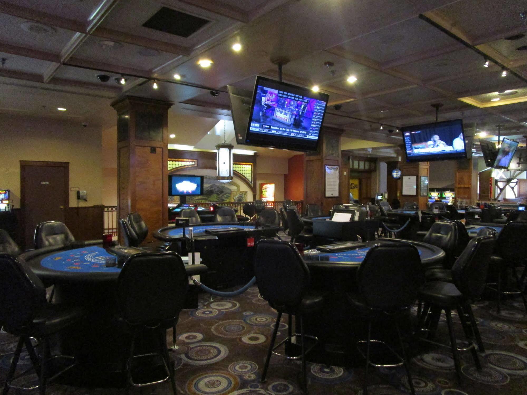 Lady Luck Casino Black Hawk Bagian luar foto